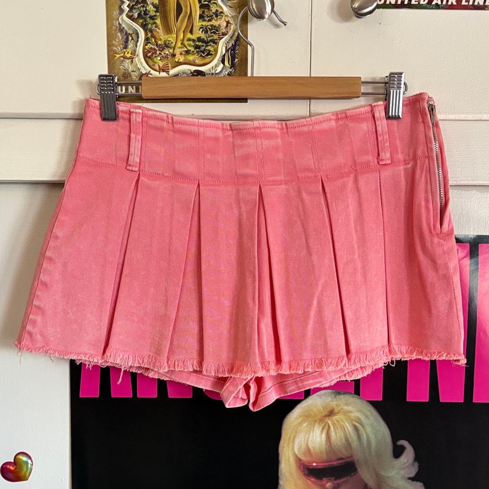 Forever 21 Pink Pleated Skort